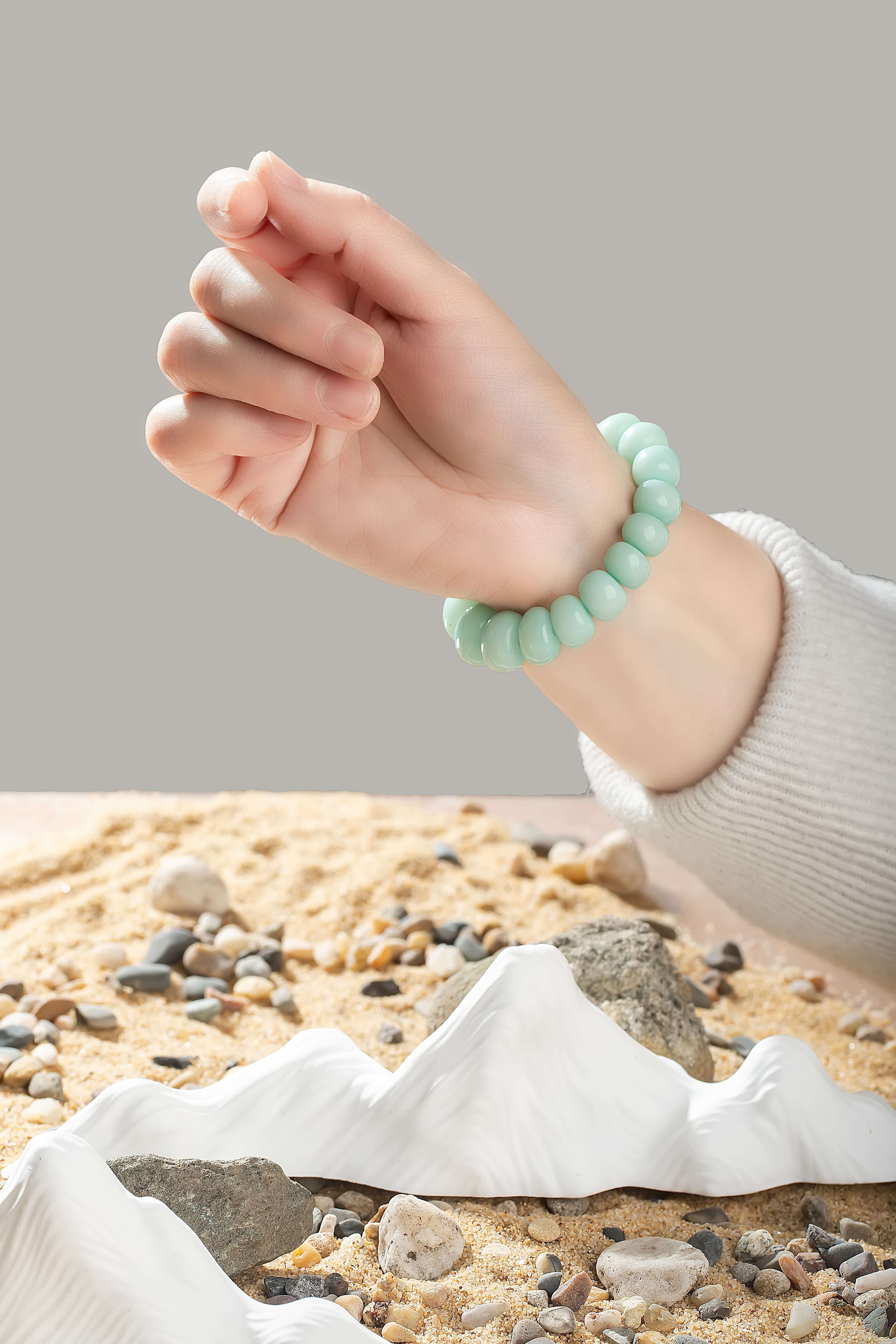 Evergreen Love Bracelet - Image 3