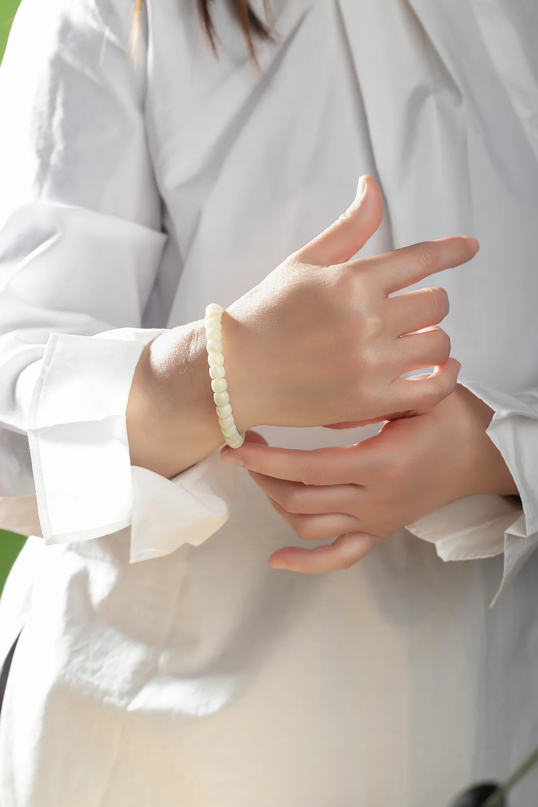 Pure Clarity 玉静 Bracelet - Image 3