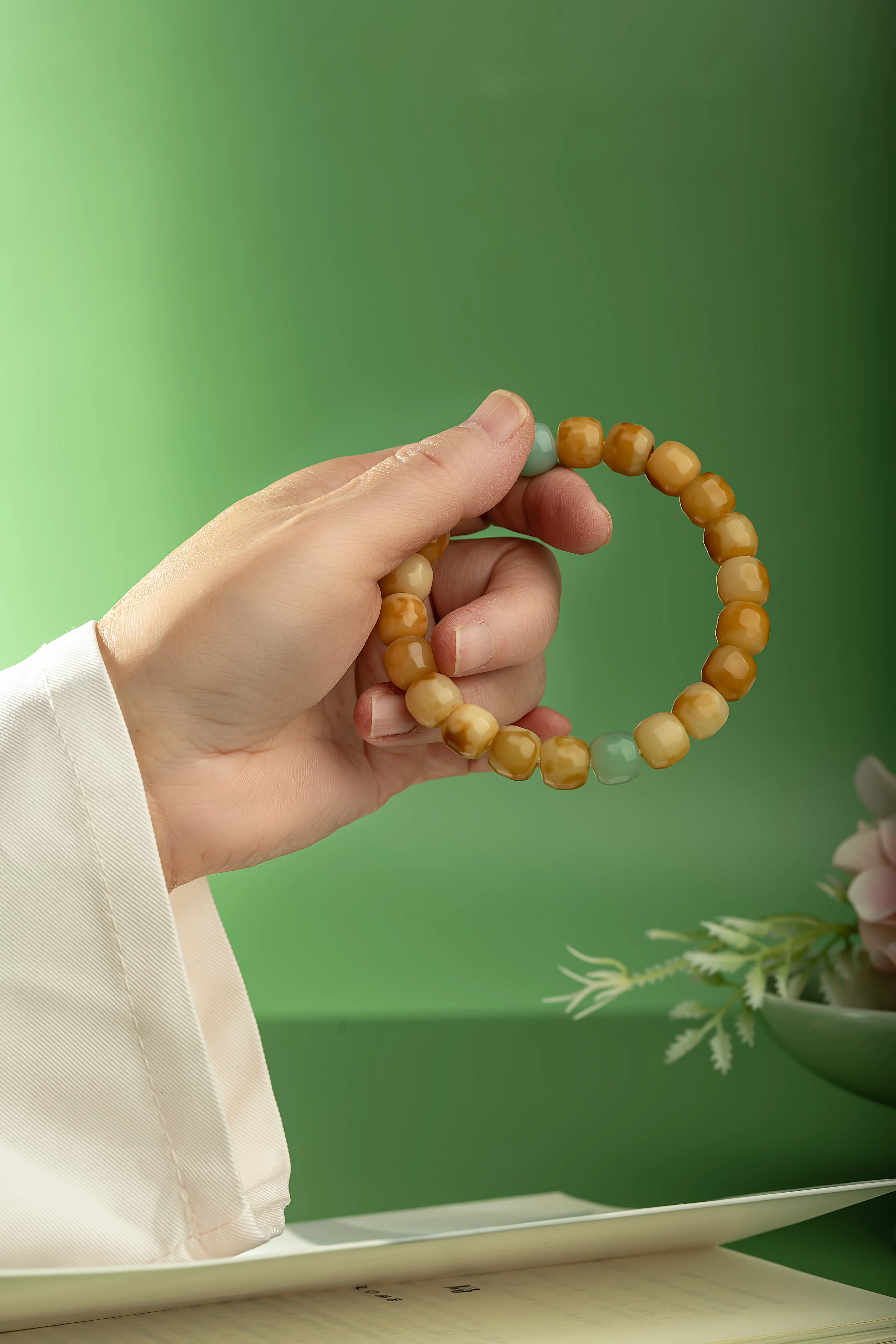 Sunlit Bracelet - Image 5